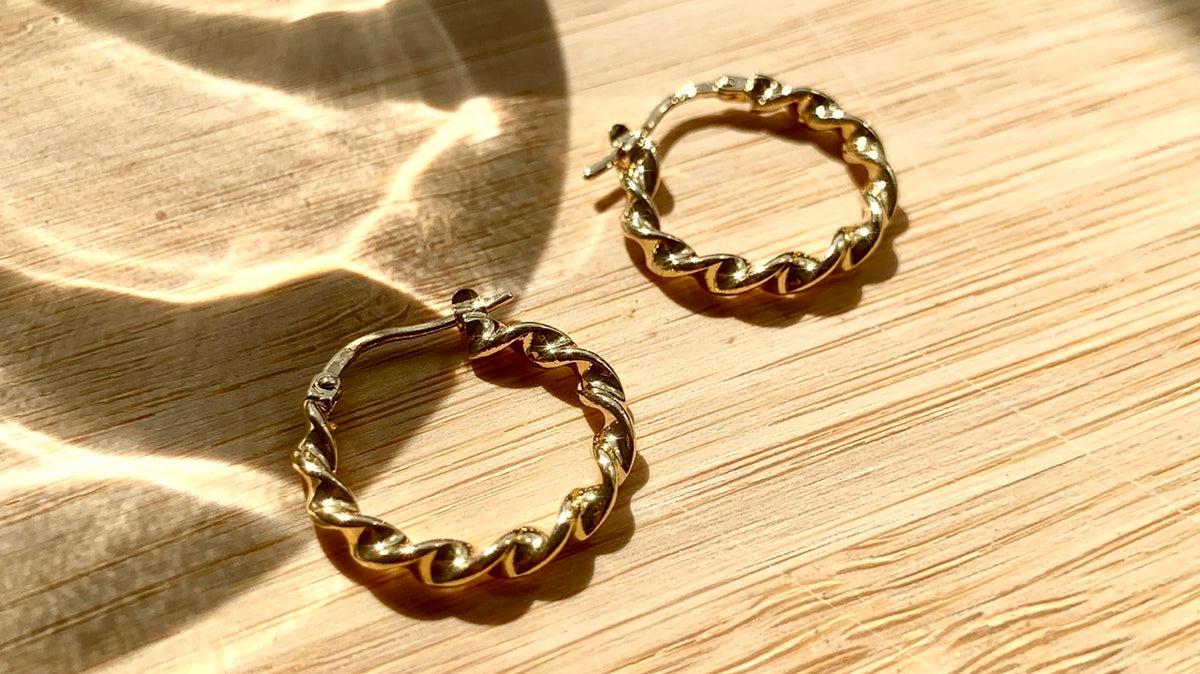 秋に輝くフレンチジュエリー