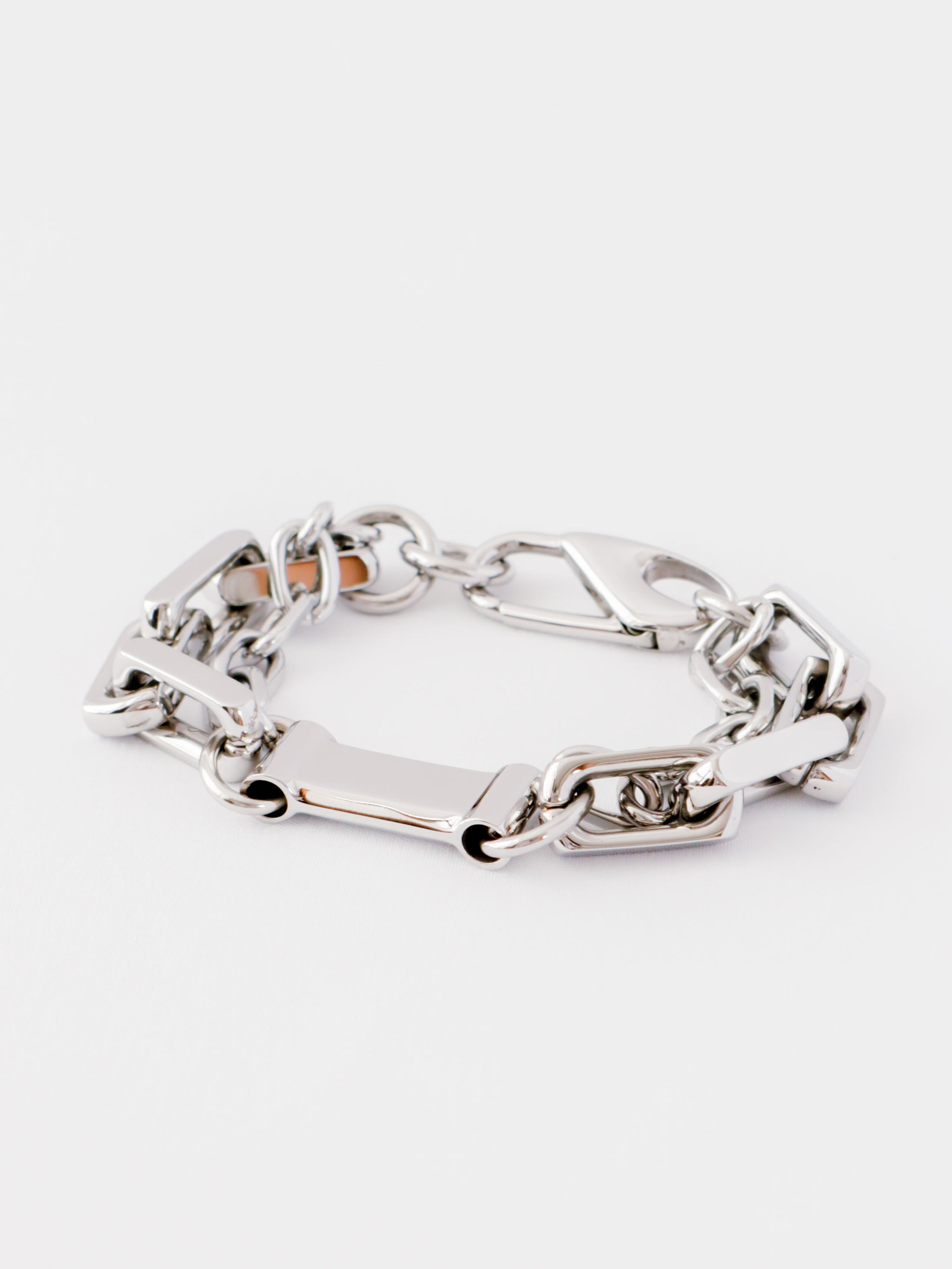 水餅さくら　VITALY（バイタリー）シルバー・ブラックチェーン VITALY (バイタリー)商品ページ - Sway Necklace - Silver/Black
